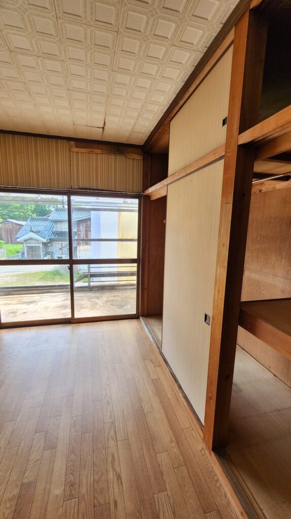 鳥取県東伯郡琴浦町下伊勢の室内写真 3枚目