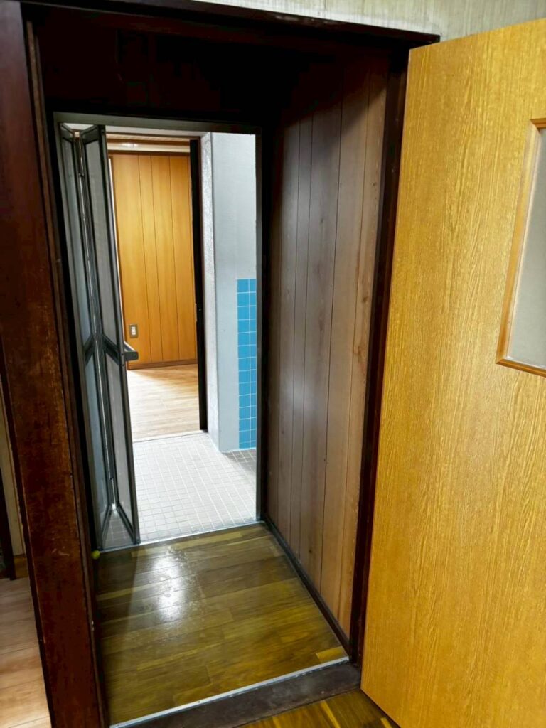 山口県宇部市際波の室内写真 33枚目