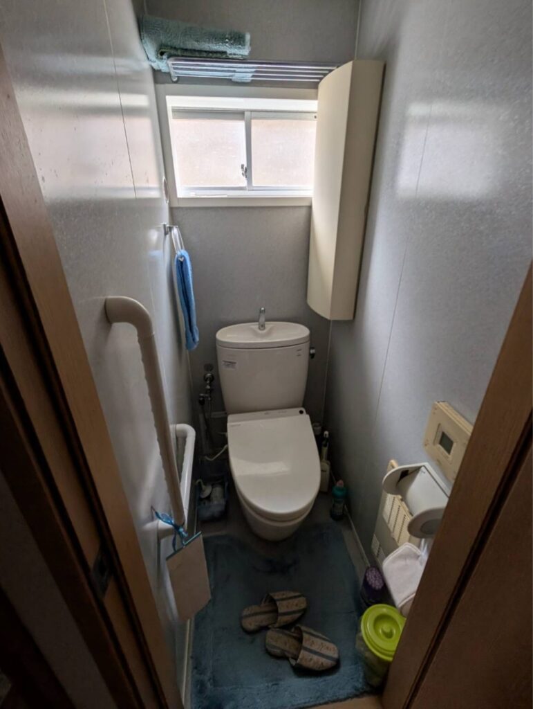 新潟県上越市寺町の室内写真 2枚目